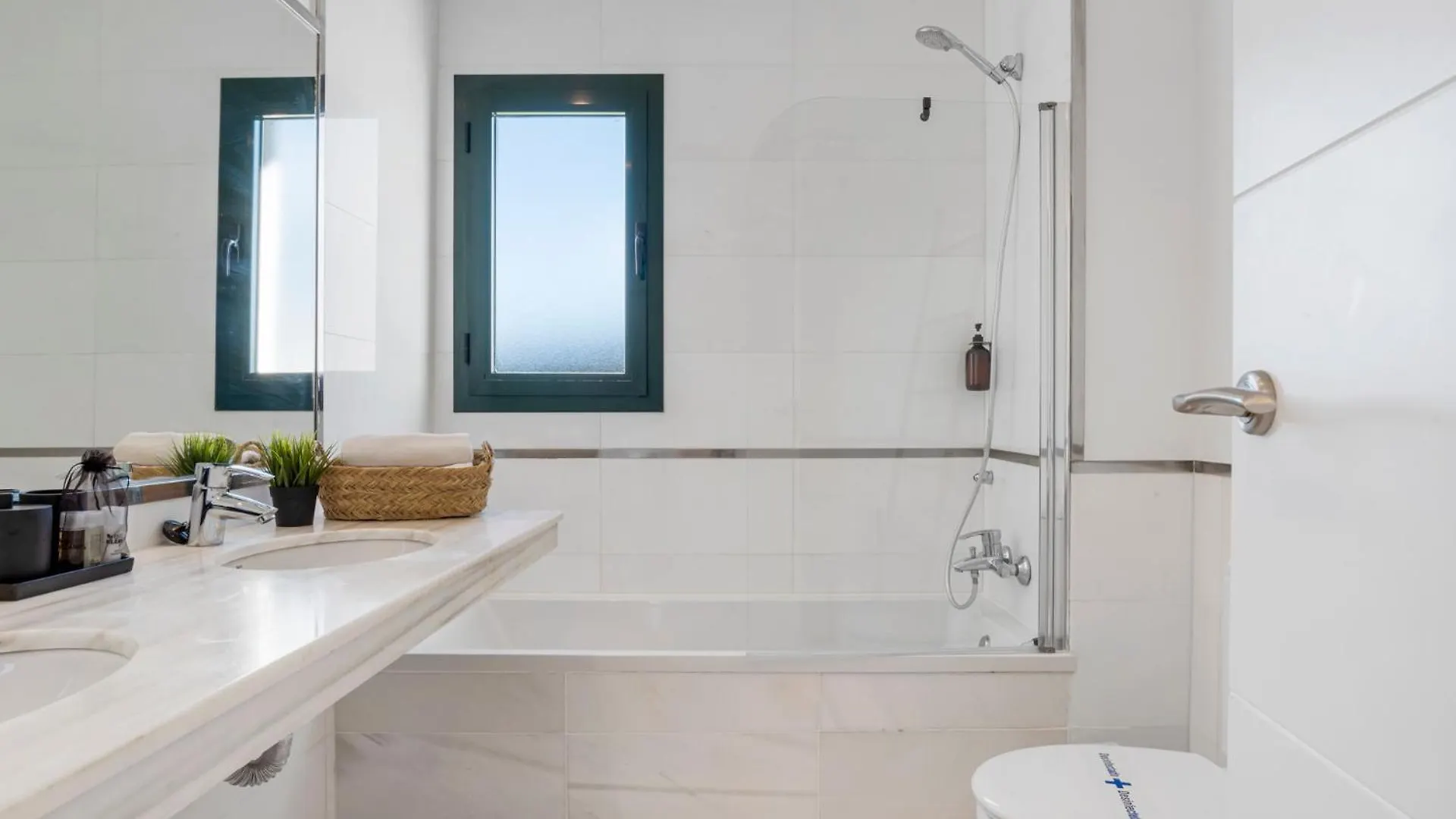 Panoramic Flat In Casares M56 Apartment 0*,  Spain